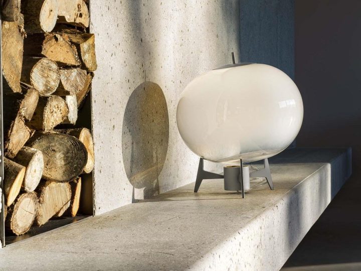 Antartic Table Lamp, Olev