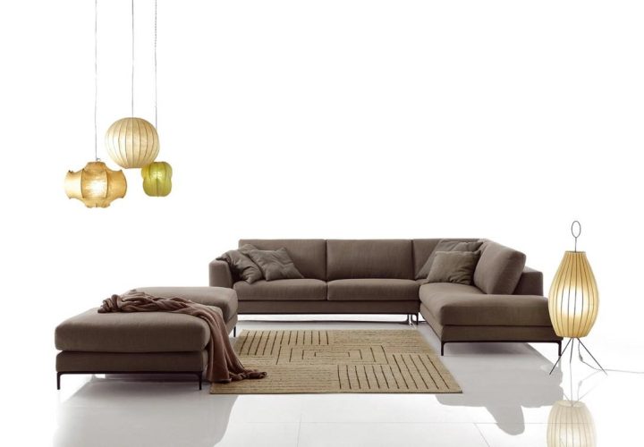 Artis Sofa, Ditre Italia