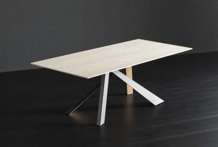 Barcellona + Metal/legno Table, Altacorte