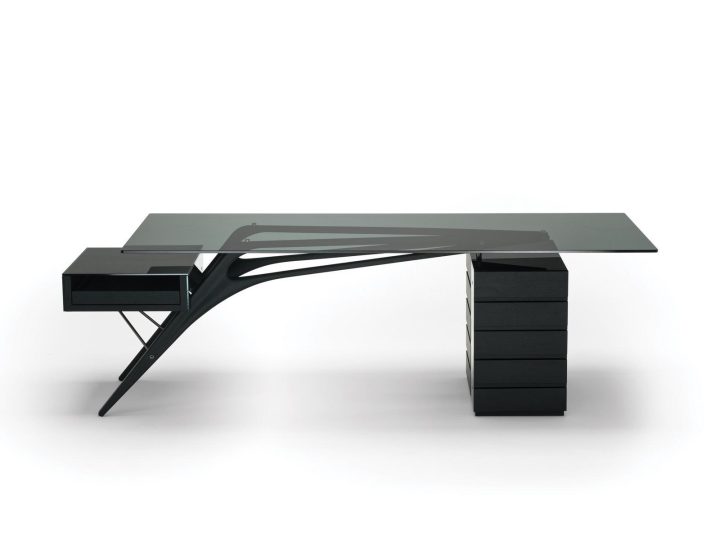 Cavour Cm Office Desk, Zanotta