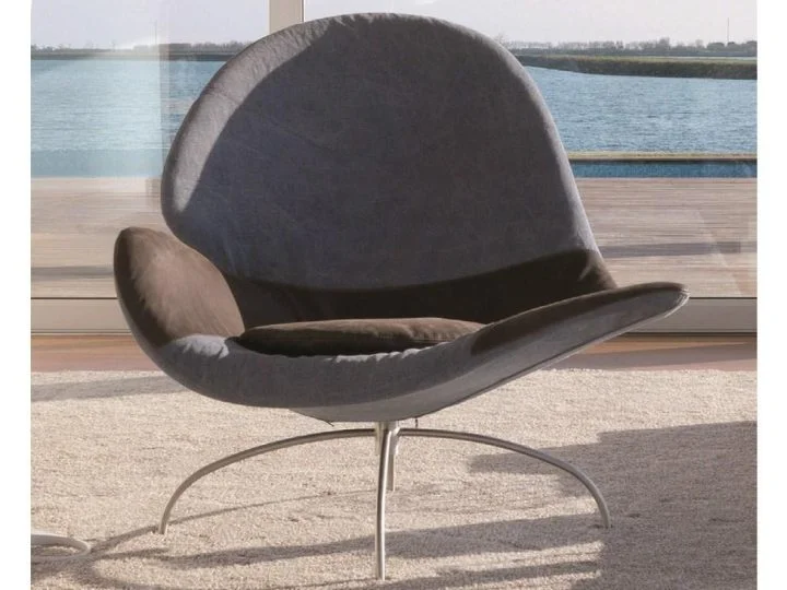 Cloé Armchair, Desiree