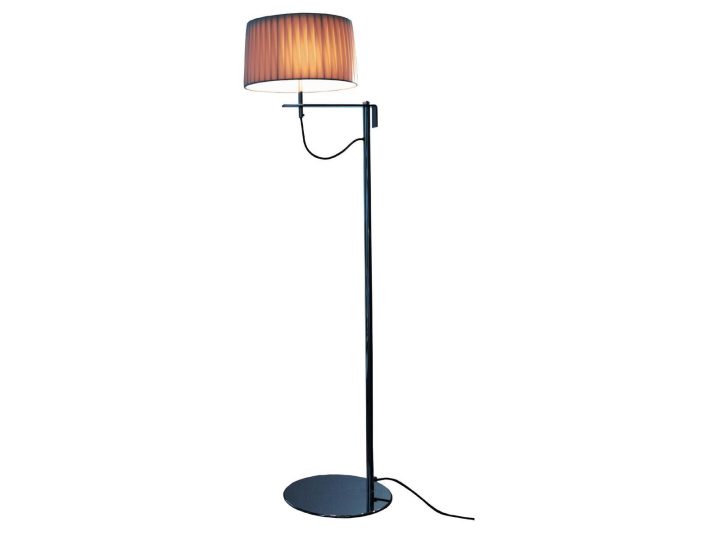 Divina Floor Lamp, Contardi