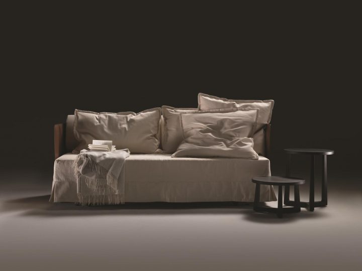 Eden Sofa, Flexform