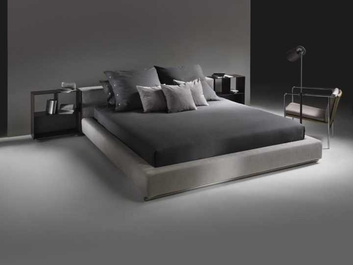 Groundpiece Bed, Flexform