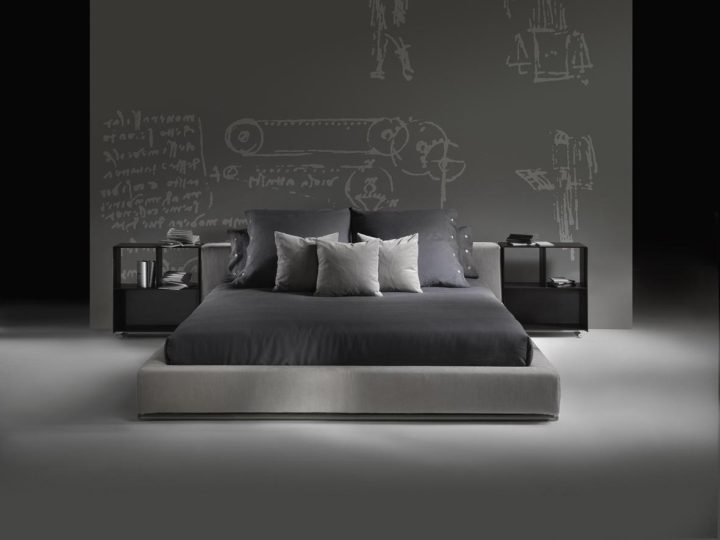 Groundpiece Bed, Flexform