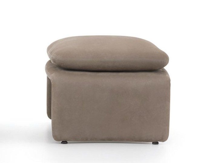 Halley Pouf, Minotti