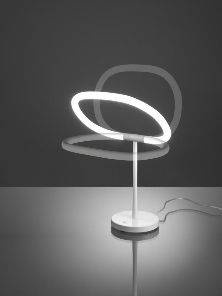 Halo Table Lamp, Artemide