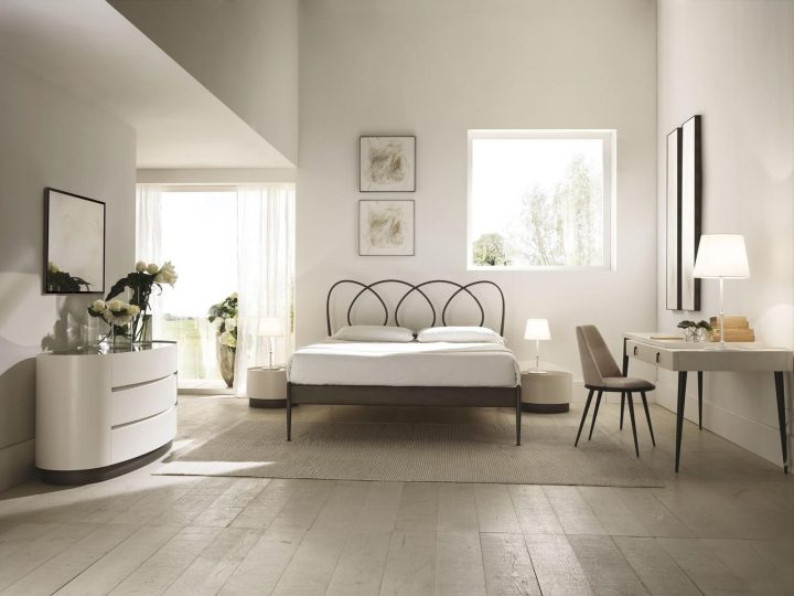 Helios Bed, Cantori