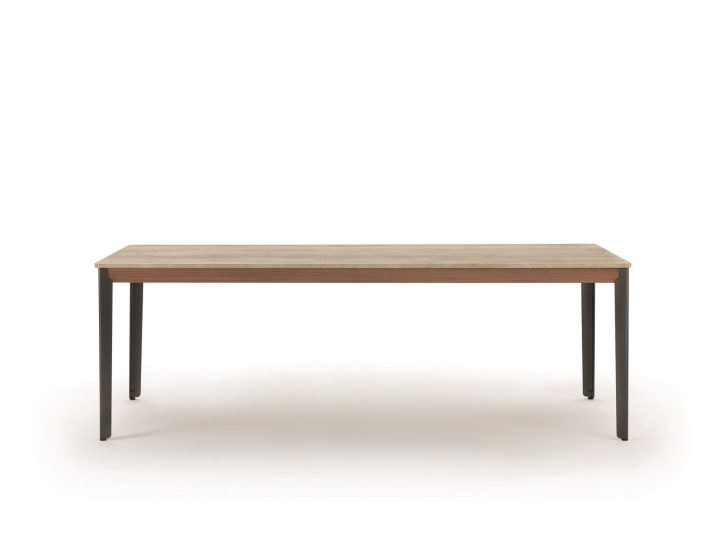 Hug Table, Arflex