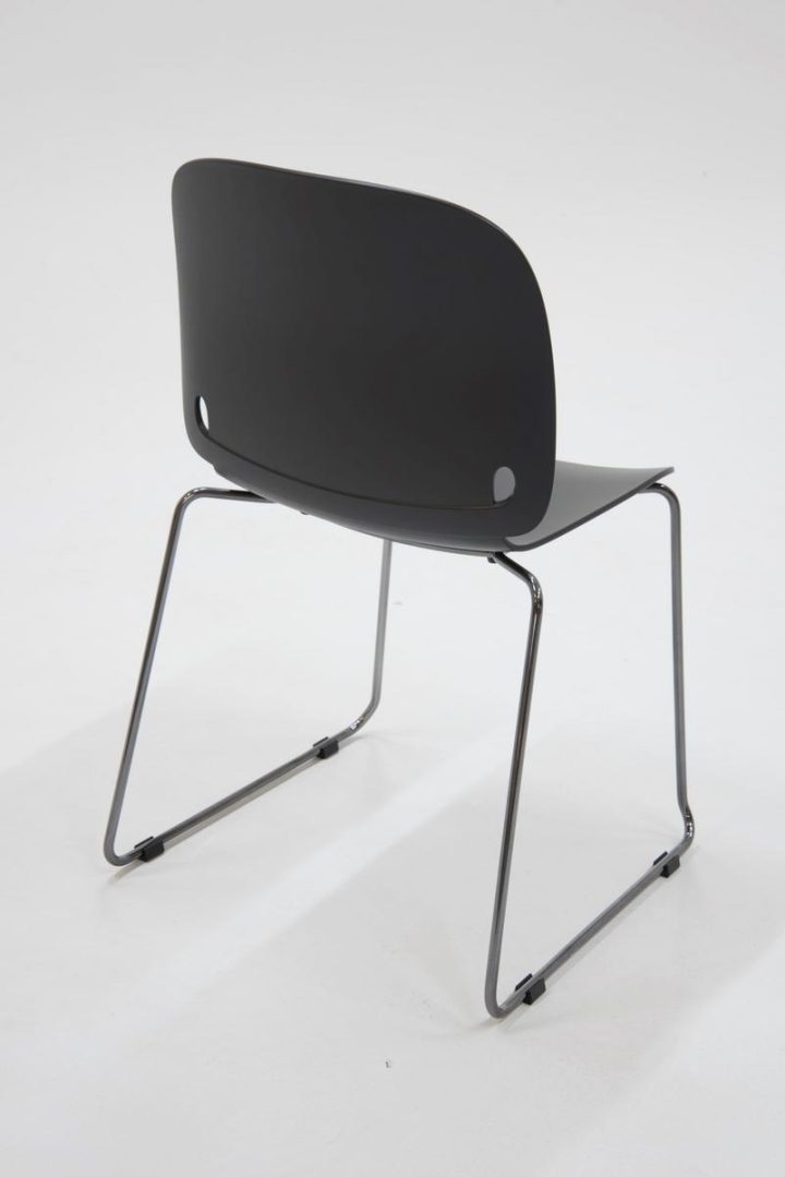 Intro Chair, Pianca