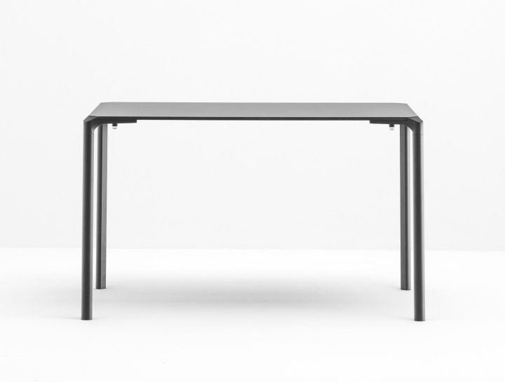 Jump Tj4 Garden Table, Pedrali