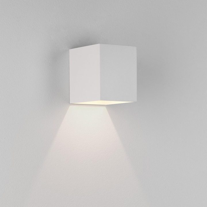 Kinzo 110 Wall Lamp, Astro Lighting