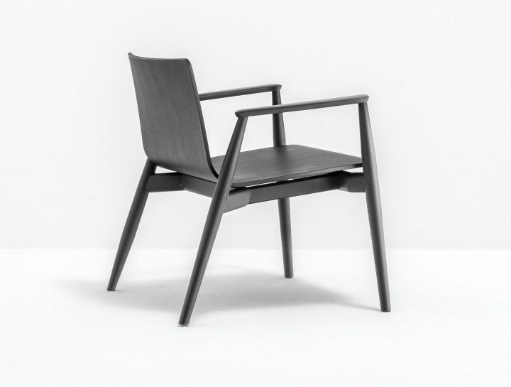 Malmö 295 Easy Chair, Pedrali