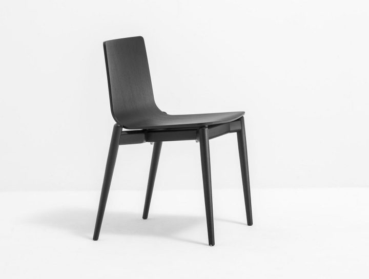 Malmö 390 Chair, Pedrali