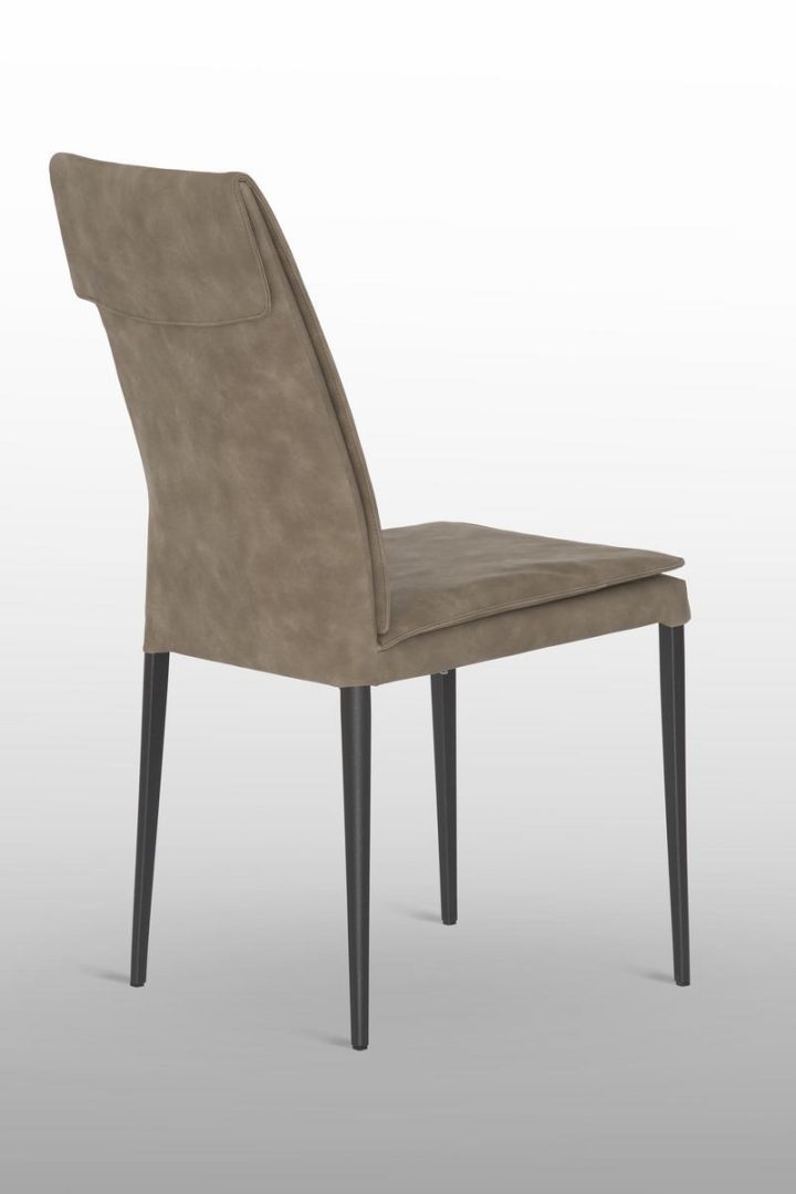 Mavi Chair, Riflessi