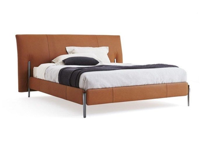 Nick Bed, Molteni