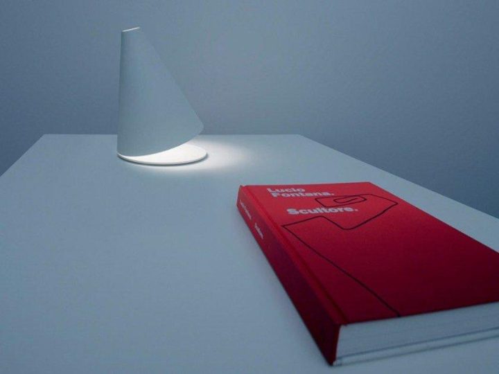 Palpebra Table Lamp, Davide Groppi