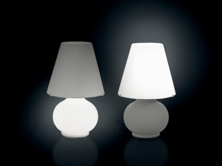 Paralume M (medium) T Table Lamp, Leucos