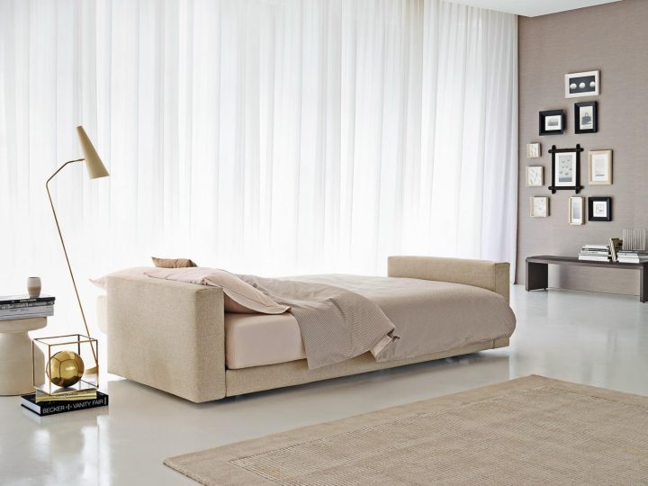 Piazzaduomo Sofa, Flou