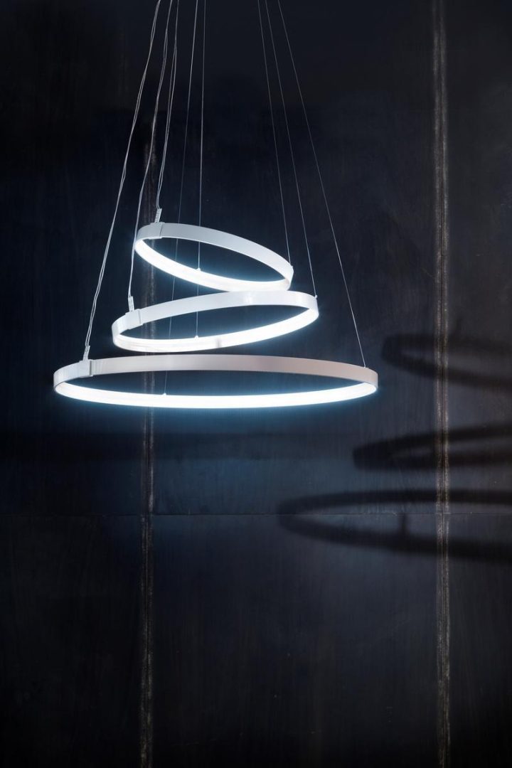 Rings Orizzontale Pendant Lamp, Zava