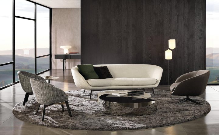 Russell Easy Chair, Minotti
