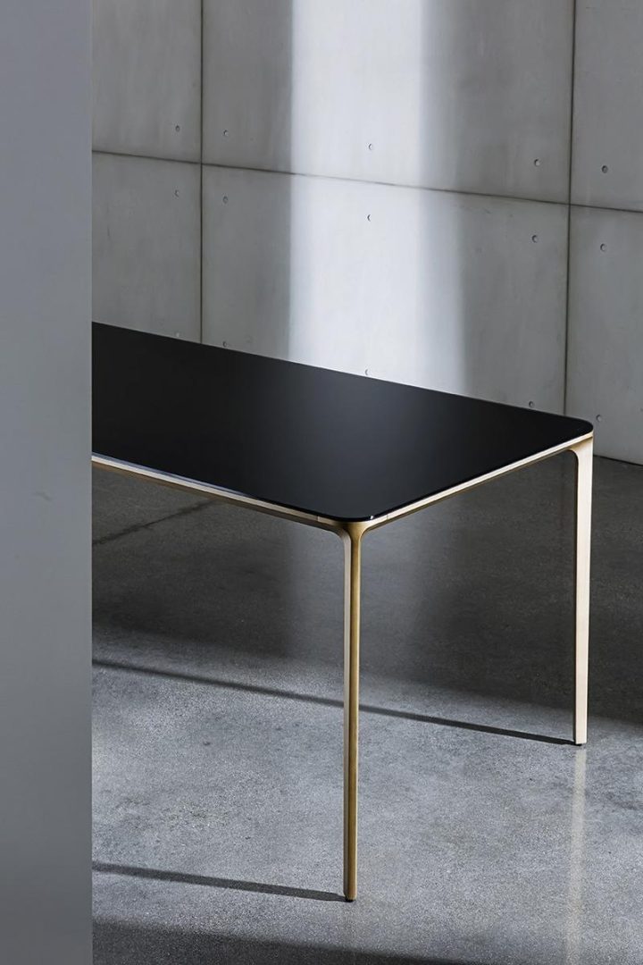 Slim Rectangular Table, Sovet