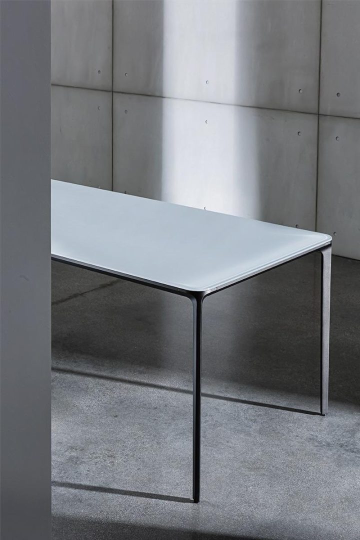 Slim Rectangular Table, Sovet