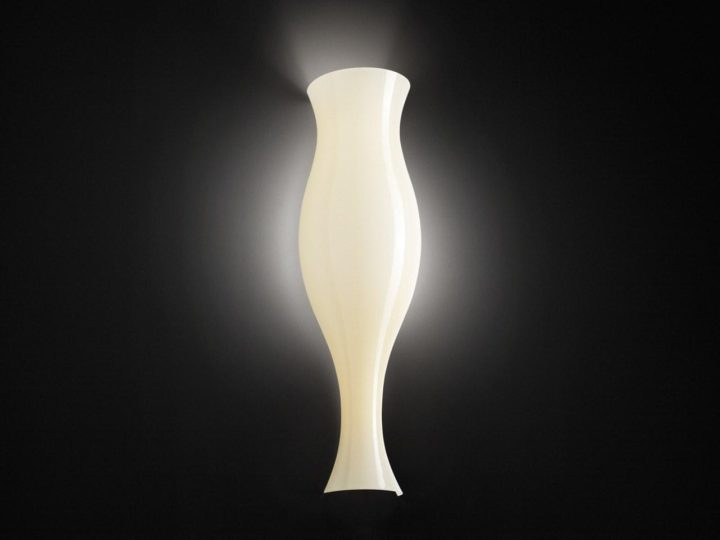 Spring P Wall Lamp, Leucos