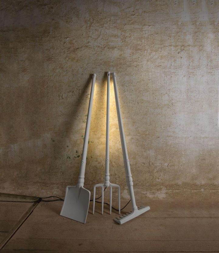 Tobia Outdoor Floor Lamp, Karman