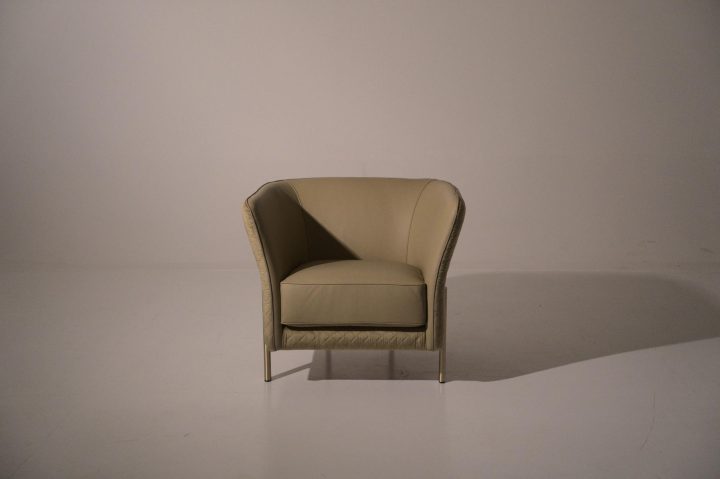 Universal Armchair, Mantellassi 1926