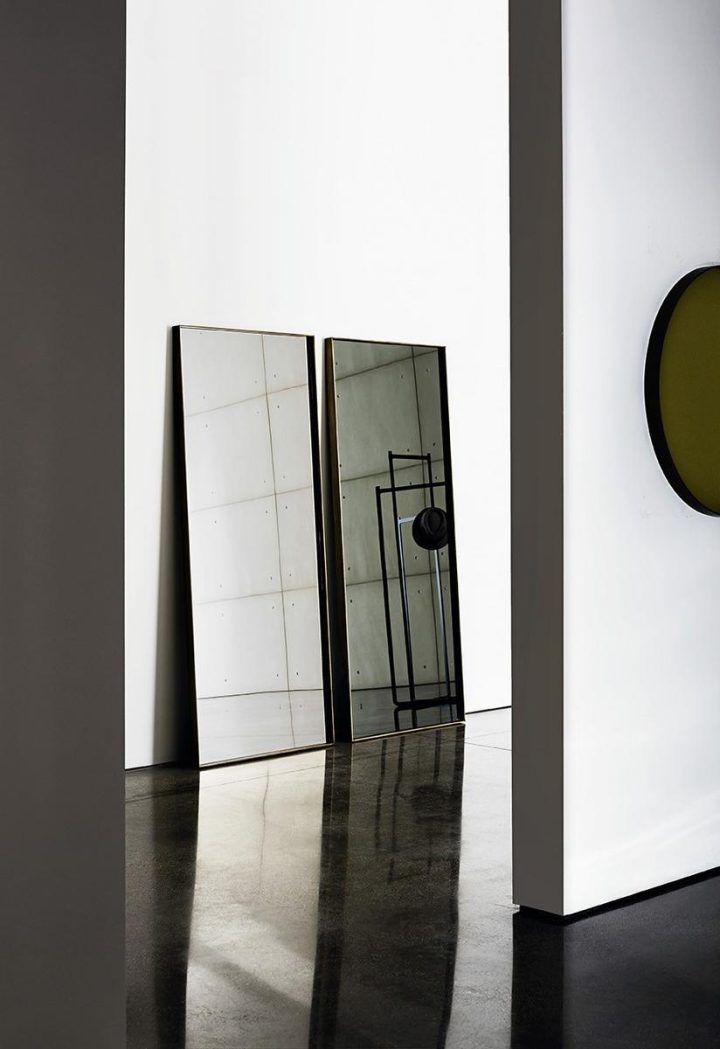 Visual Rectangular Mirror, Sovet