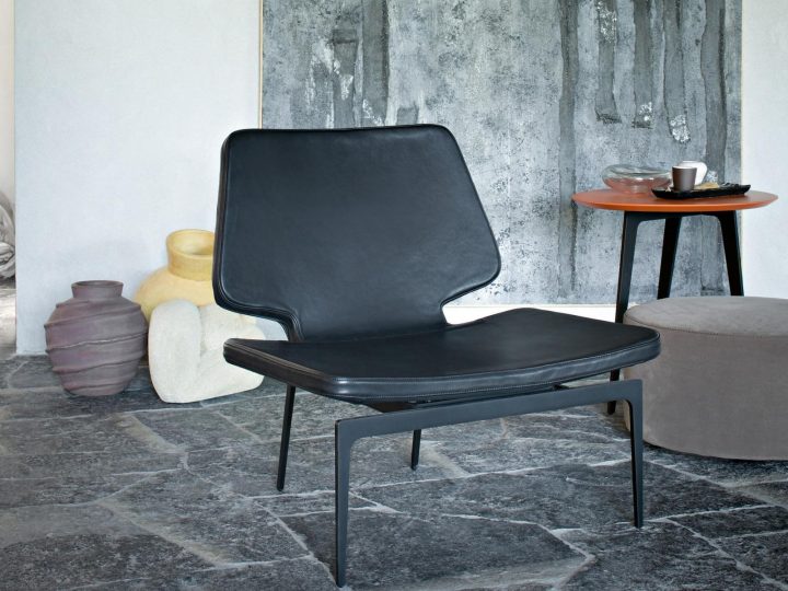 Werner Easy Chair, Lema