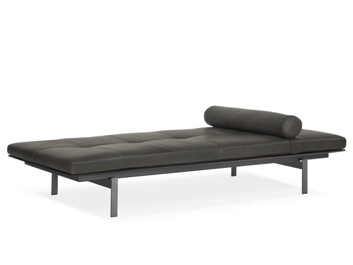 Yard Day Bed, Lema