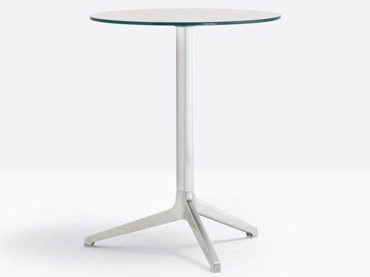 Ypsilon 4790v Garden Table, Pedrali