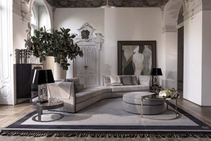 Clivio sofa by Vittoria Frigerio