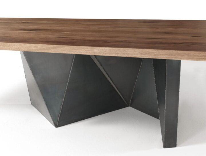 Ooki table by Riva 1920