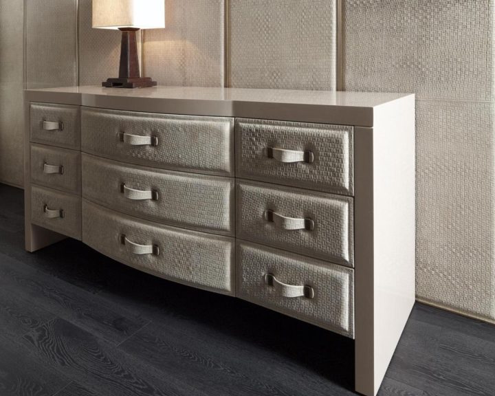 Zion chest of drawers by Rugiano