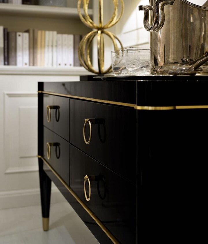 Ambra - rectangular lacquered chest of drawers | Galimberti Nino