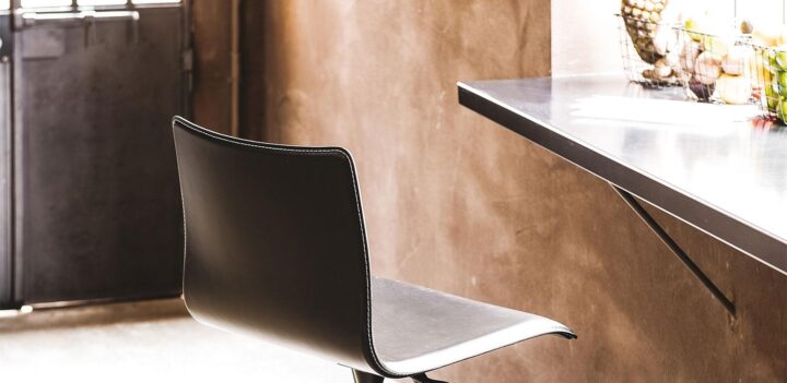 Toto X - leather bar chair | Cattelan Italia