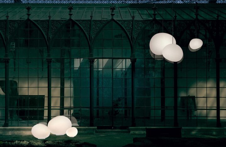 Poly Gregg - plastic table lamp | Foscarini