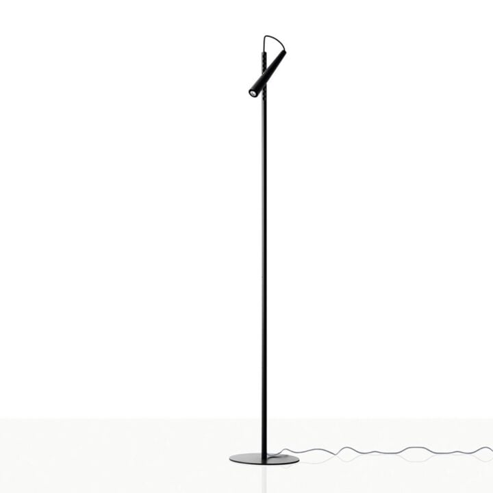 Magneto - metal floor lamp | Foscarini