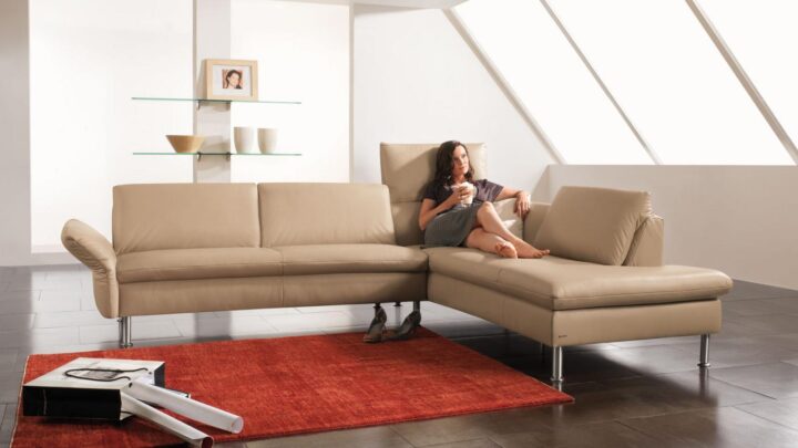 Vittoria - modular leather sofa | Koinor