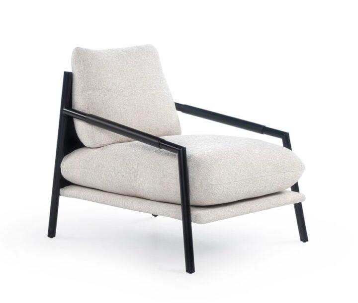 Norman Armchair, Calia Italia