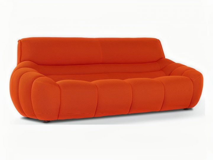 Daisysofa | Calia Italia. The 'Daisy' sofa offers a playful and comfortable design, ideal for young families and stylish urban interiors with modular options to customize for any space.