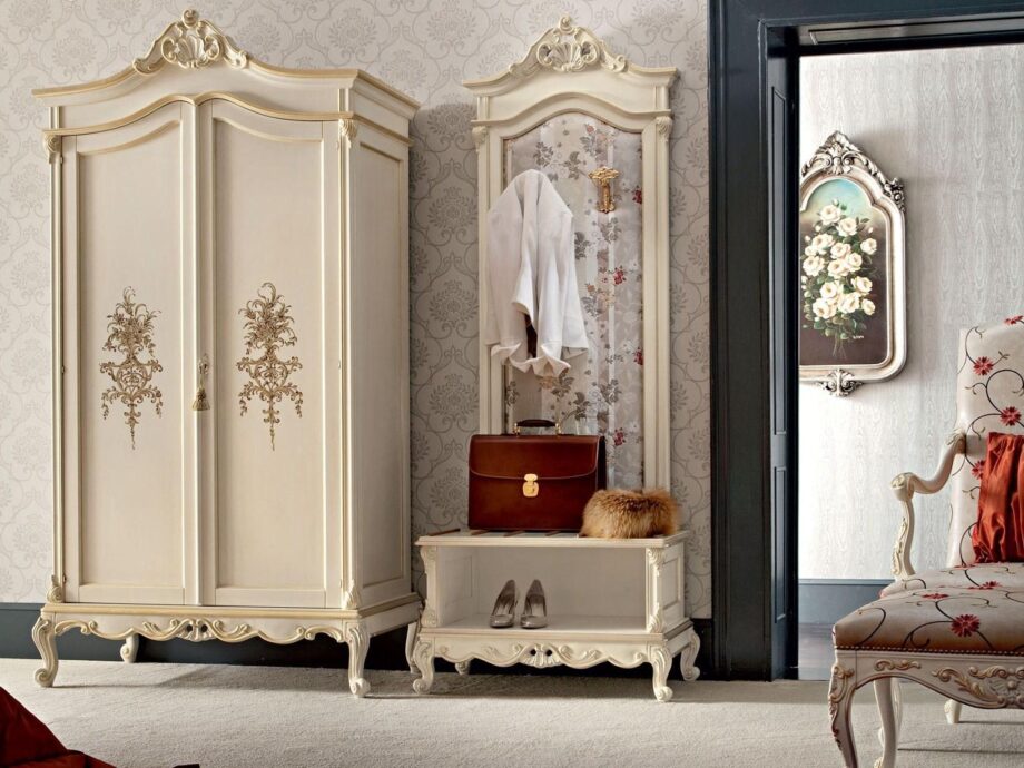 12201 Wardrobe Modenese Gastone