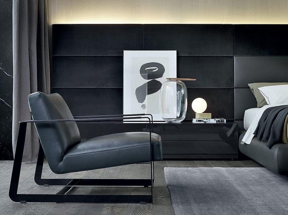 Gaston Armchair Poliform