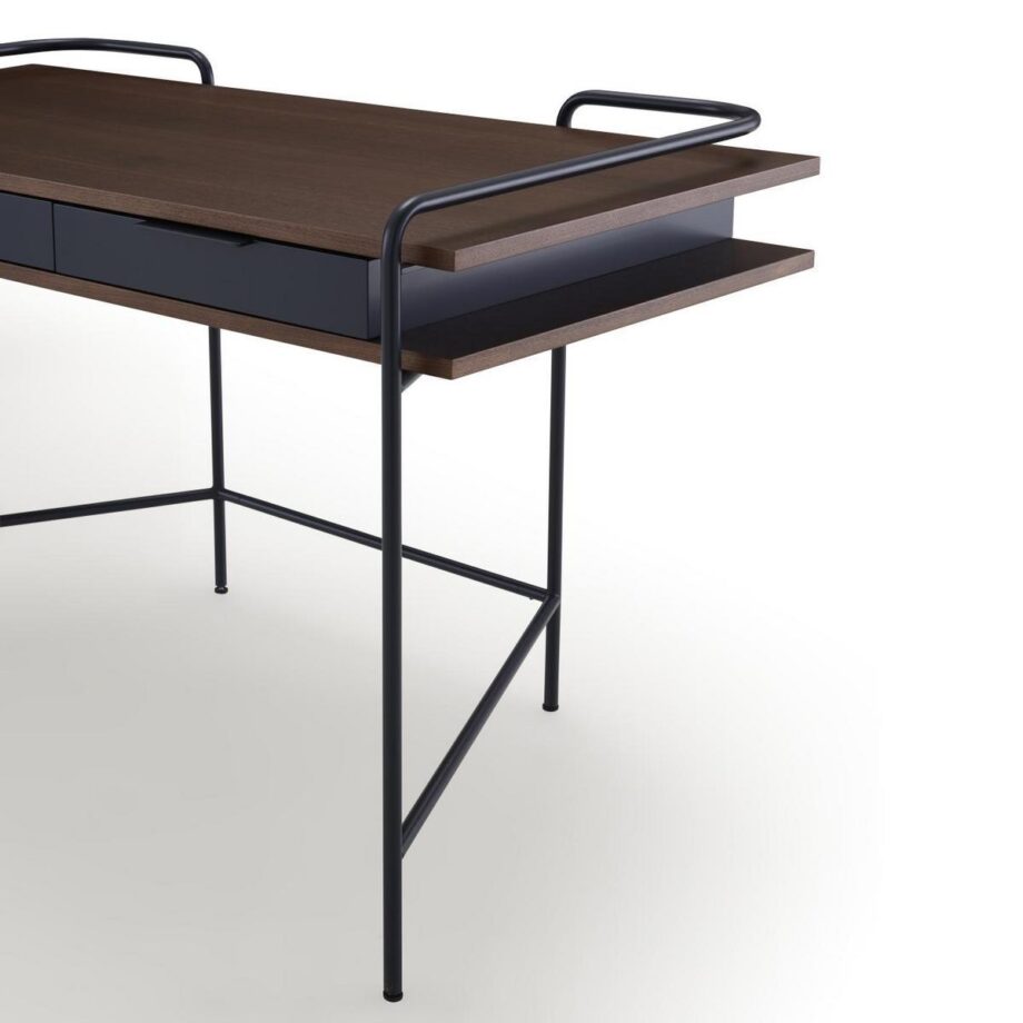 Alando Writing Desk Ligne Roset