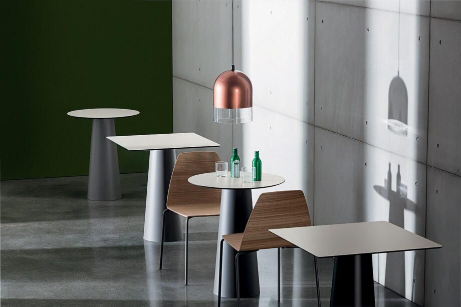 Totem Table Sovet