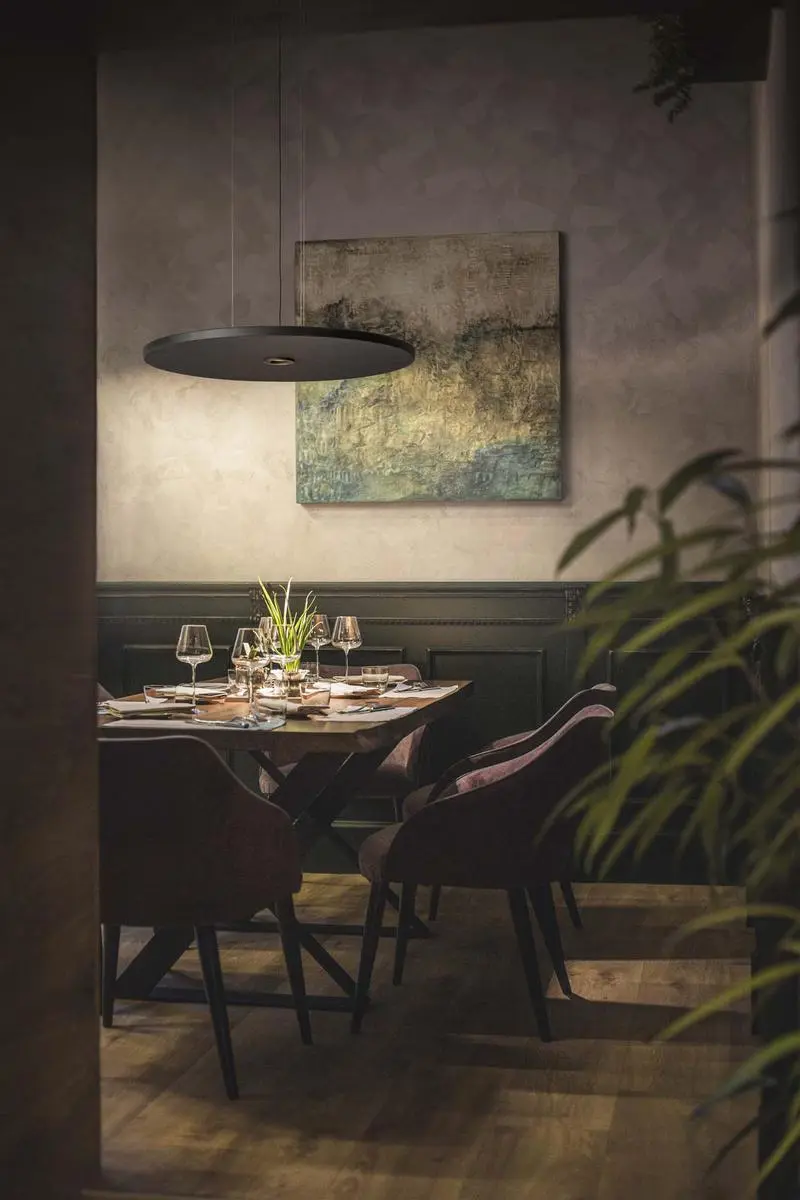 Eclipse Beam Silence Pendant Lamp Olev