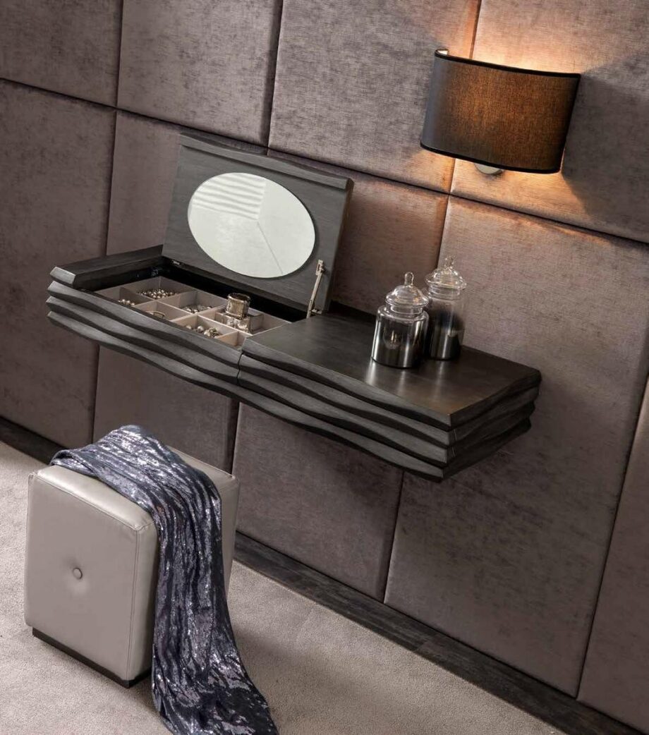 Aida Wall Lamp Corte Zari